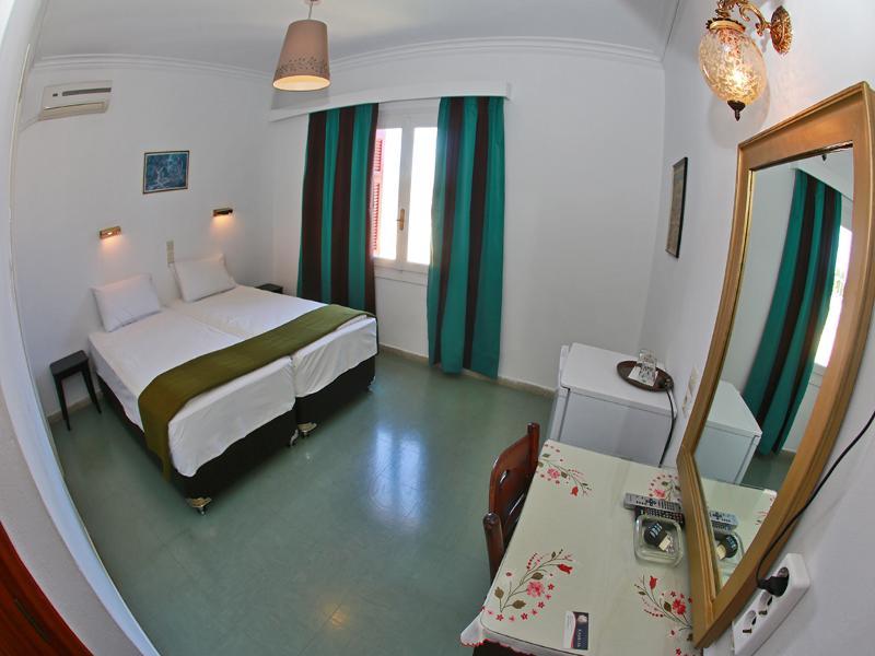 Kamelia Hotel Spétses Eksteriør billede
